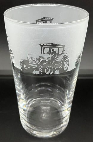 TRACTOR T29 BEER GLASS