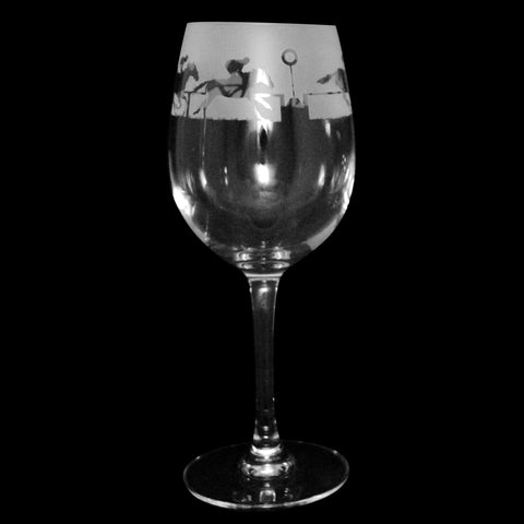 AT THE RACES S38 WINE GLASS