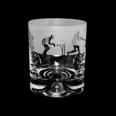 CRICKET SCENE T17 WHISKY TUMBLER
